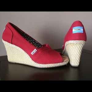 TOMS Red Stella Canvas Espadrilles peep-toe wedges